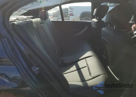 2014 BMW 320 I xDrive z USA, uszkodzony, nr VIN WBA3C3G55ENS68413